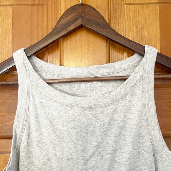 LOFT Perfect Tank Womens Size Large Light Gray Ribbed Cotton Tank Top Fitted - Picture 2 of 6